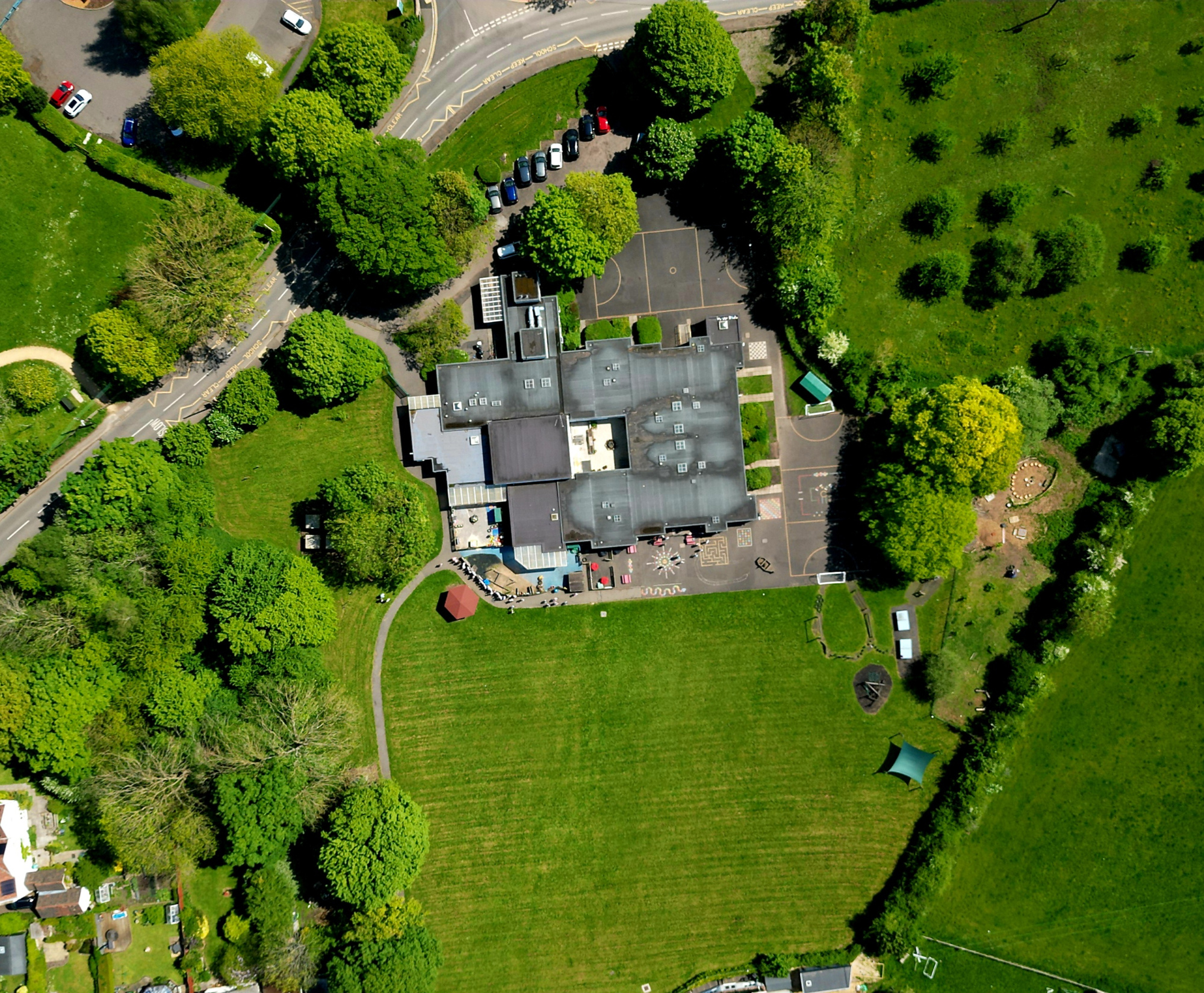 dji_fly_20240319_195422_497_1715281046372_photo.jpg
